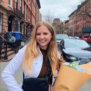 Meet your Posher, Sloan